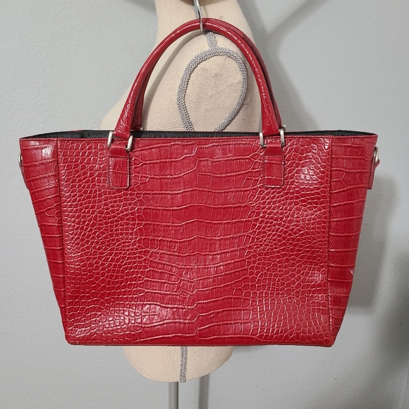 Red Crocodile Print Tote Bag - Picture 1 of 10
